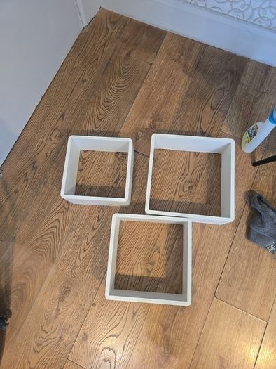 Shelves , universal shelves