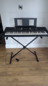 Yamaha PSR E363 keyboard