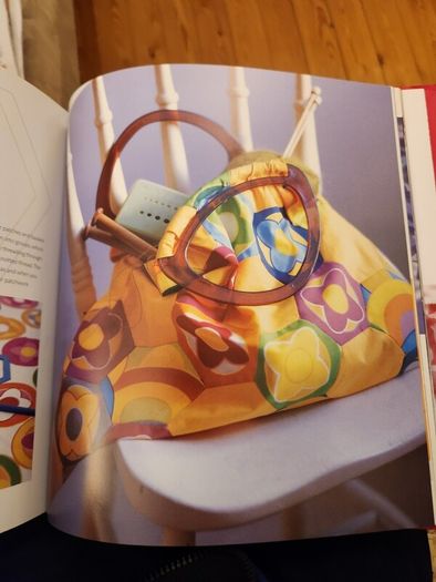 Fabric Scrapping   Creative And Fun Sewing Ideas For The Home.  Bykatue Ebben. Large Volume  Hardback In Very Good Condition.