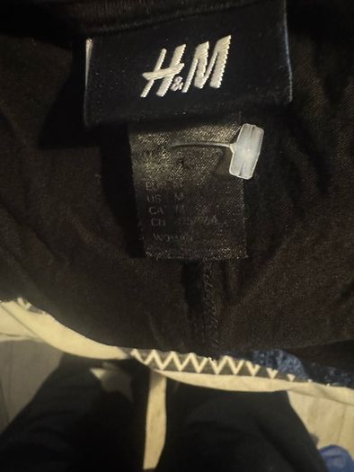 H&M Black sequin top size M UK16 EU44 Postage included
