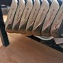 golf clubs and bag Image 8