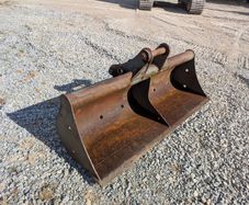 5ft (1.5m) Bucket 45mm Pins  Unused
