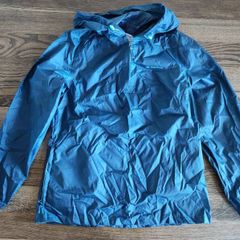 Waterproof hiking jacket, size XS (Age 11-14)