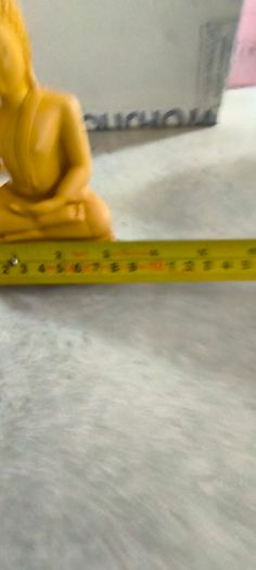 Buddha figure Sri Lanka / Ceylon small sculpture lotus position Asia