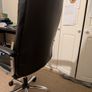 Selling office chair Image 3