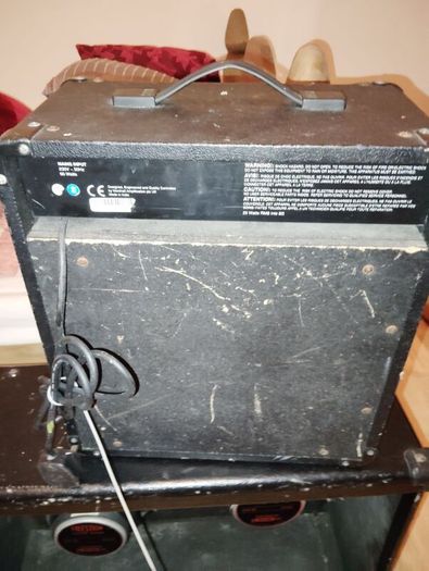 marshall 60w bass amplifier