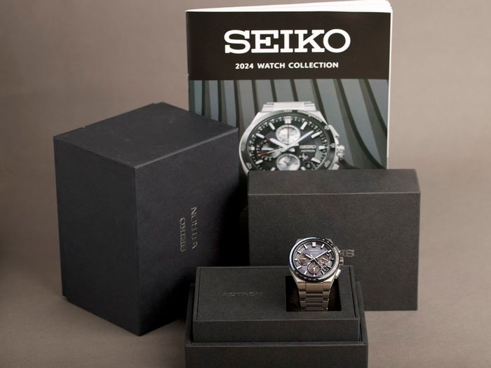 Seiko Astron SSH109