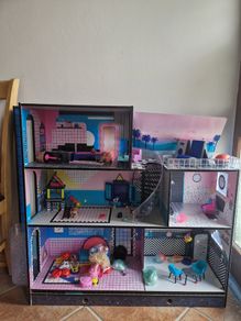 Lol  dollhouse, glamour van and accessories