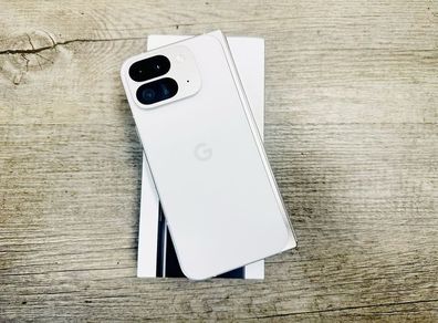 Google pixel 9 pro Fold 512gb Brand New