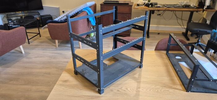 Open Frame Case