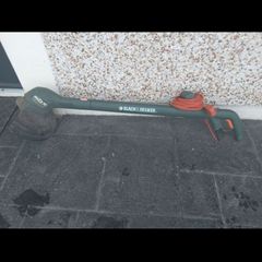 Black & Decker Reflex GL540 25cm electric grass strimmer
