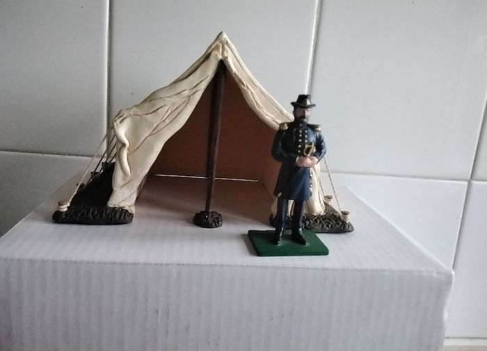 soldiers