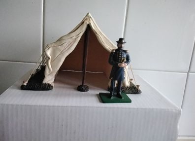 soldiers