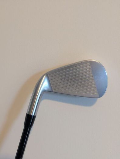 Titleist t200 2iron hybrid