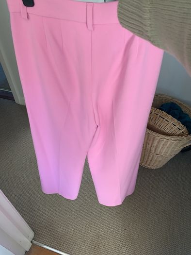 wide leg trousers