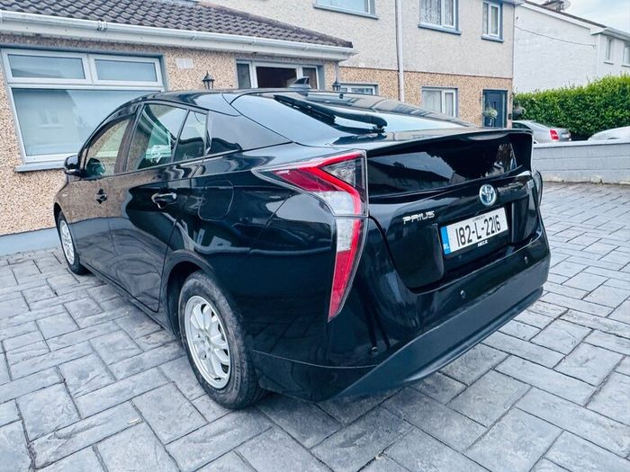 Toyota PRIUS 1.8 Auto Hybrid (2018)