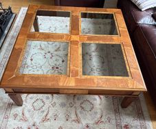 Mahogany Grandeur coffee table