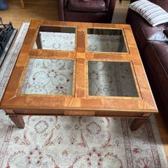 Mahogany Grandeur coffee table