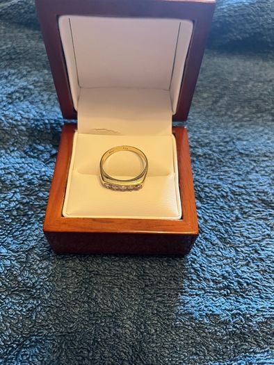 Eternity Ring .. Diamond & 14ct Gold
