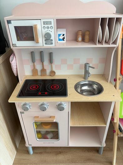 Little girls pink wooden kitchen