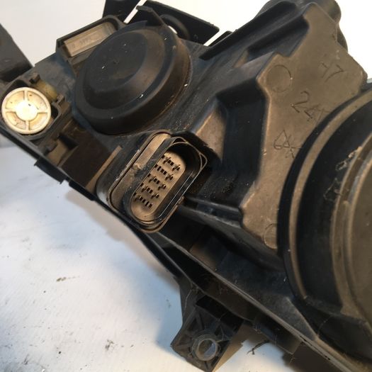 passat 2007 headlight
