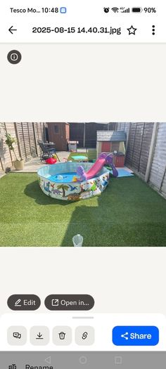 paddling pool