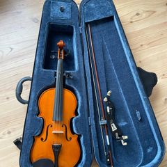 valencia violin with case