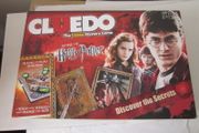 World of Harry Potter Edition Cluedo Classic  Mystery Family Hasbro Board Game Complete 2016