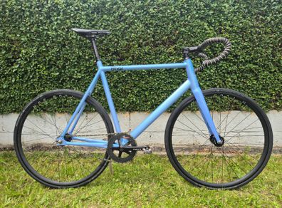 8Bar Fixed Gear