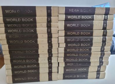 Vintage 1977 World Book Encyclopedia - Complete Set + 1978 Yearbook