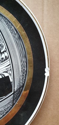 Porcelain plate by Hollohaza