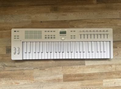 Arturia Keylab Essential 49 Mk3 alpine white