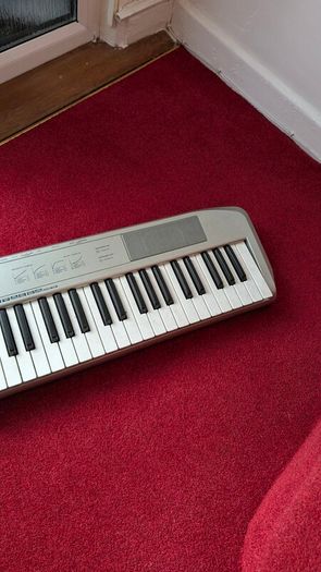 Edirol PC-80 MIDI Keyboard