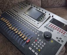 Yamaha AW4416