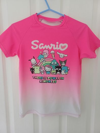 Girls Hello Kitty Swim Tshirt Age 9-10
