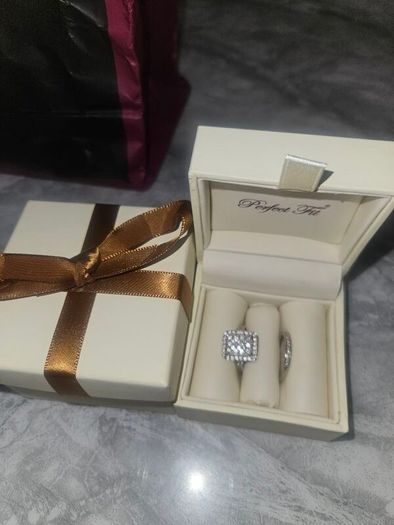 engagement and wedding ring matching set