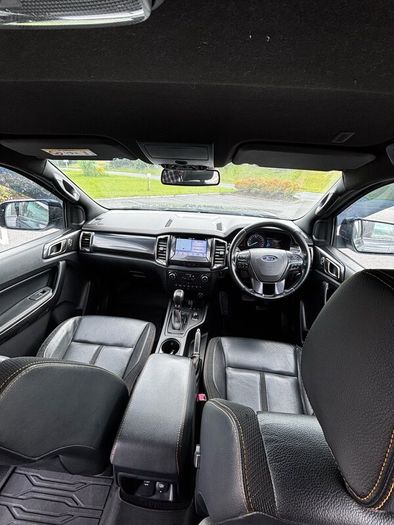 Ford Range Wildtrak 3.2 6 speed automatic