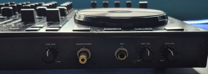 Special Offer Bundle - Gemini And Numark Dj Setup