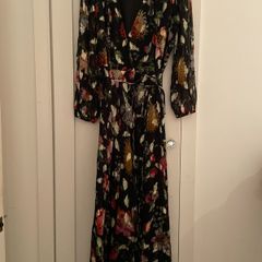 Hope & Ivy Maxi dress - size 16
