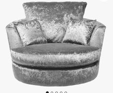 Romelia velvet swivel barrel chair