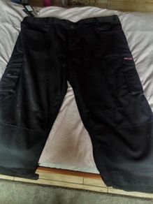 menswear.   Size (w44) l(30) new