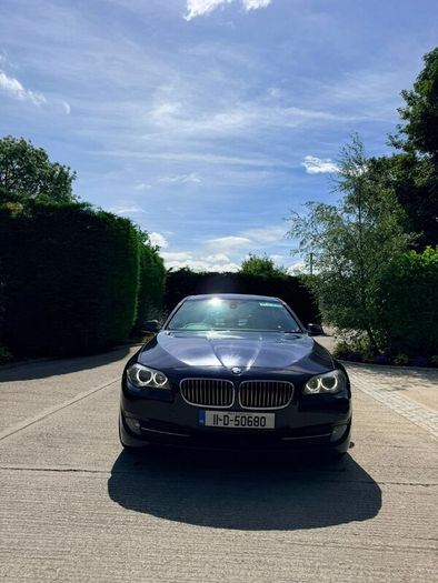 BMW 5-Series 2011