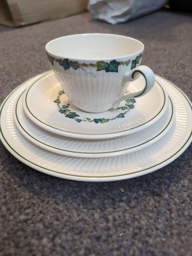 Villeroy & Boch Green Park porcelain set