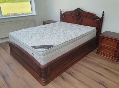 Solid rosewood king size bed