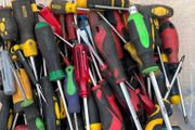 Over 100 screwdrivers