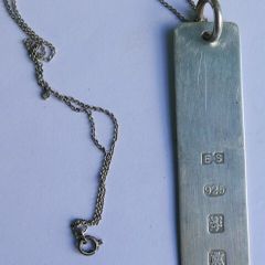 Antique Sterling Silver Ingot Pendant on Sterling Chain 8,72g length 16"