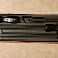 Snap-on Striking Prybar set - hard handle