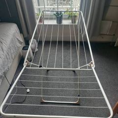 clothes horse