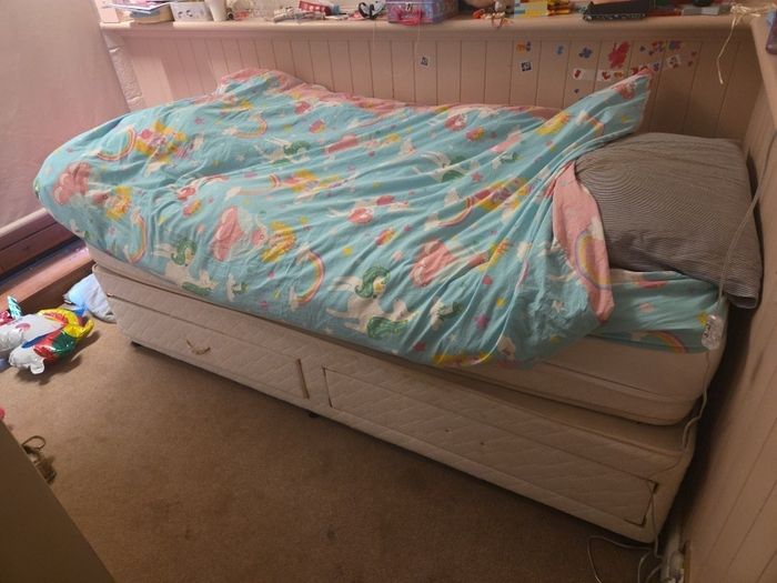 Single Bed