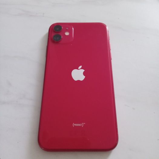 iPhone 11 64GB (PRODUCT)RED - Unlocked - New Battery - Collection Today